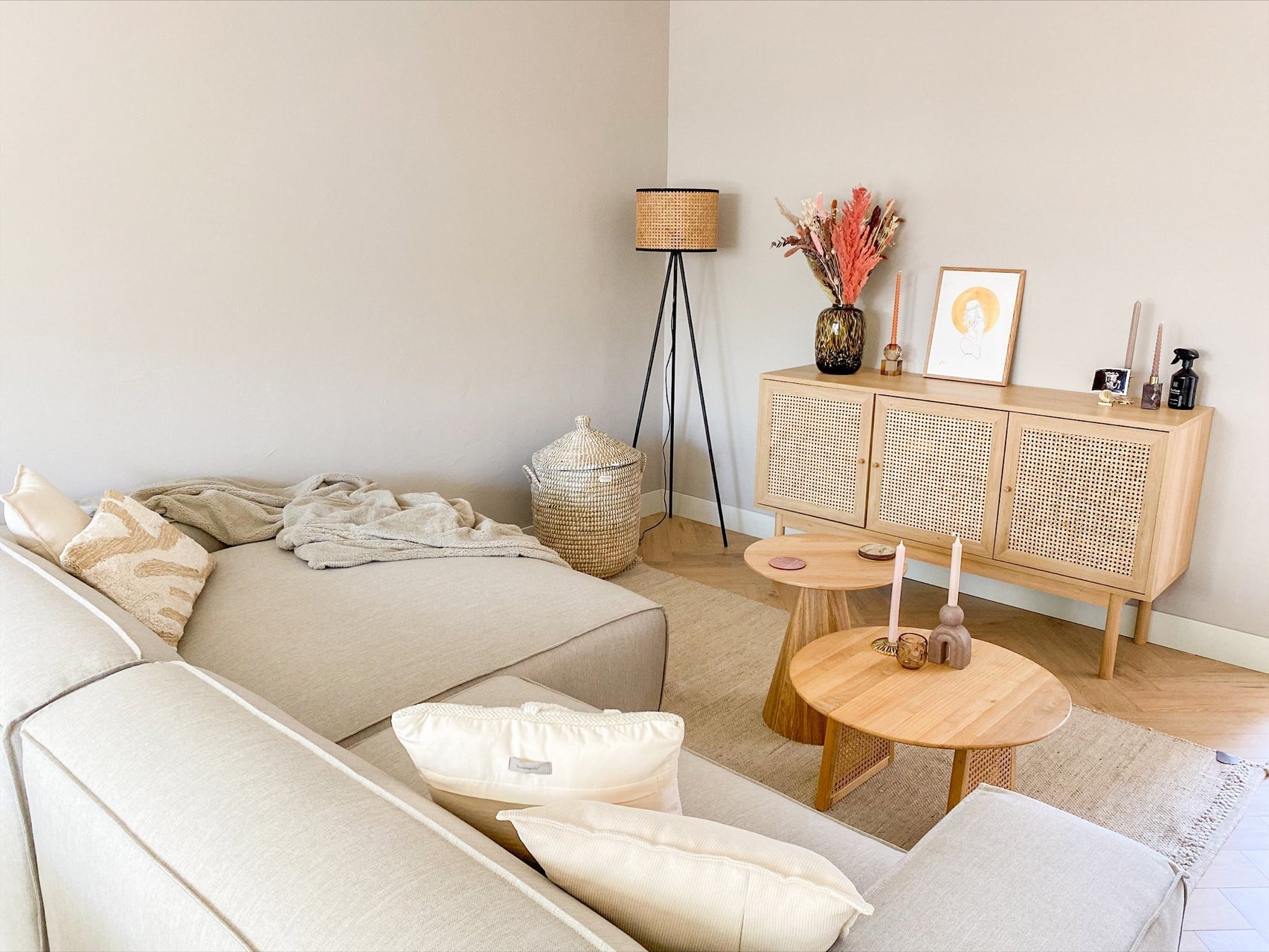Binnenkijken in het knusse boho-interieur van Tess