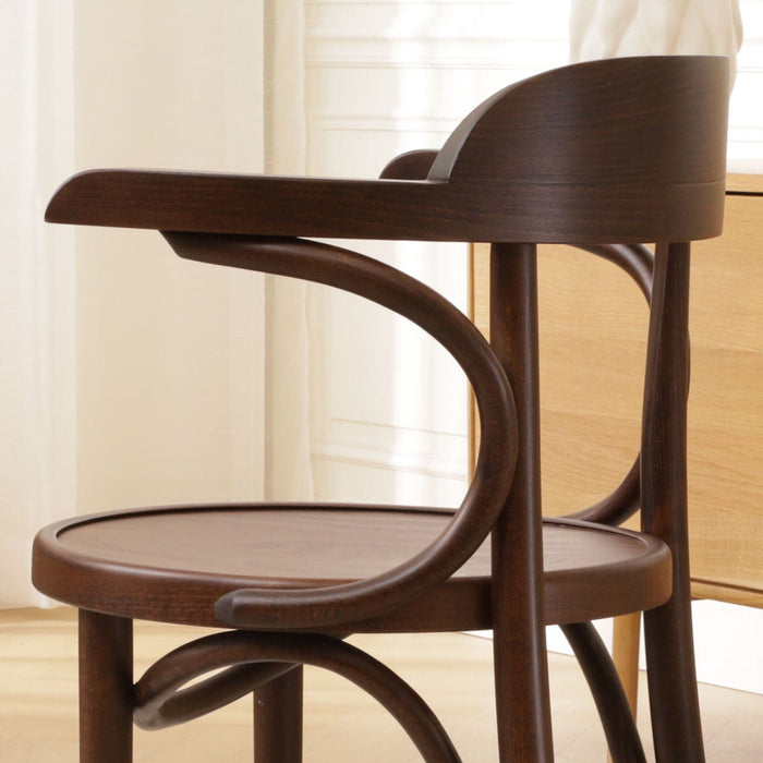 Fameg Thijs Houten Eetkamerstoel Walnoot - Met Armleuning