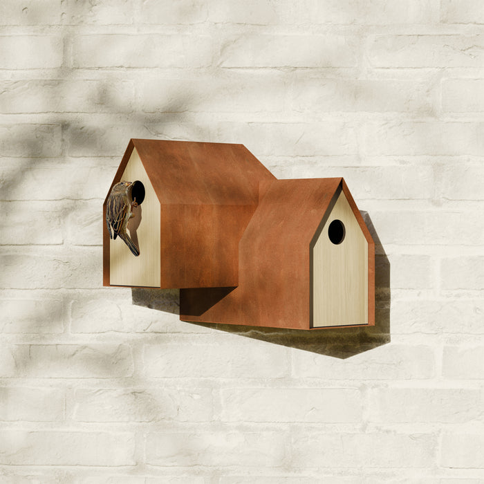 Noaste Noaber hanging