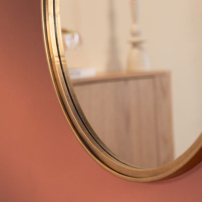 by fonQ Eli Spiegel - Goud