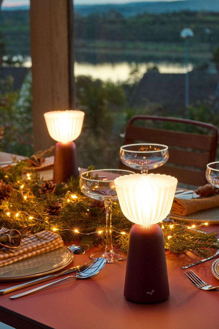 Fermob Swiing - draadloze tafellamp - outdoor - H 20 cm - Gris argile