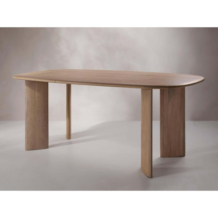 Micadoni Eettafel Aggie