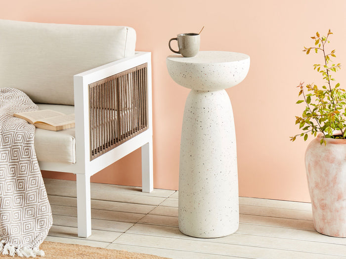 Beliani - CADINI - Bijzettafel - Gebroken wit - Lichtbeton