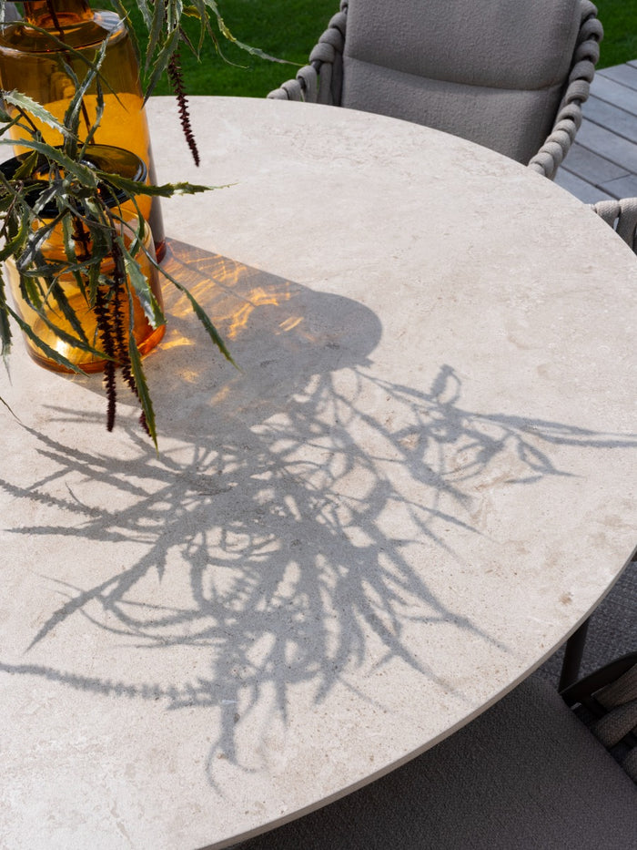 4 Seasons Arizona ronde tuintafel Ø160 cm. - zand|terre