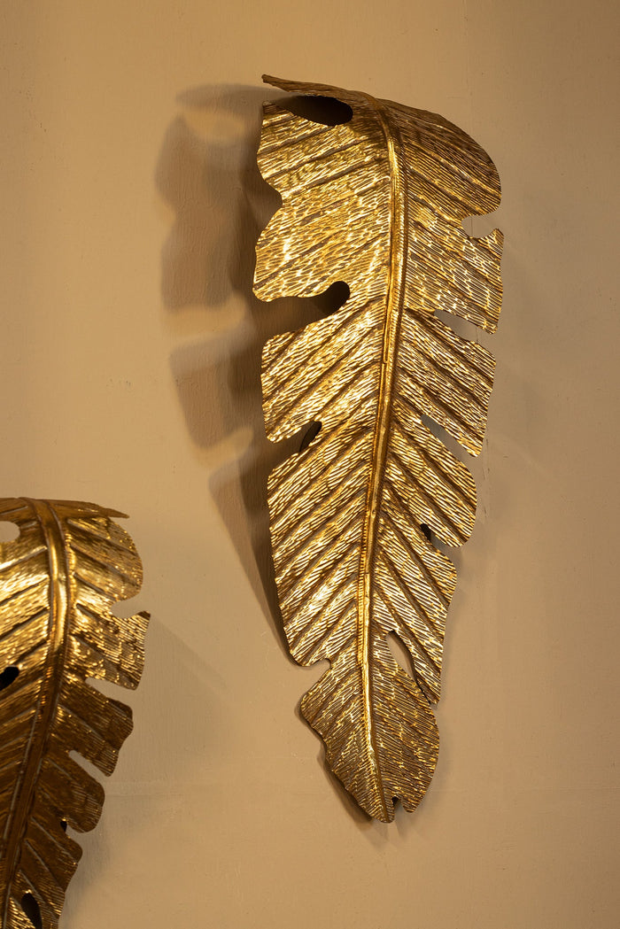 PTMD Asis Wandlamp Blad - 71 x 25 x 13,5 cm - Ijzer - Goud