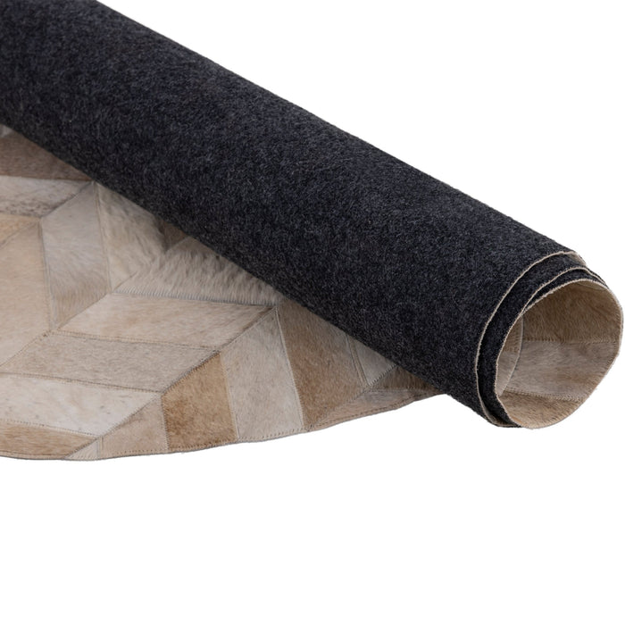 PTMD Joanne Beige cowhair patchwork carpet oval S