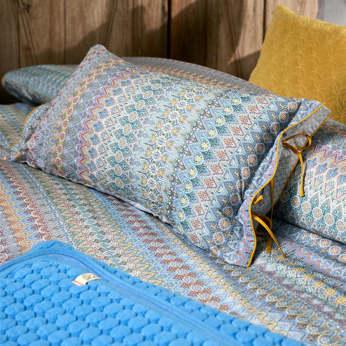 Pip Studio Ashanti Sierkussen 35 x 60 cm - Blauw