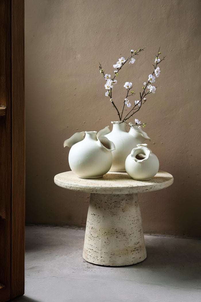 PTMD Umme Cream Round Glazed Ceramic Vase Wavy Edges L