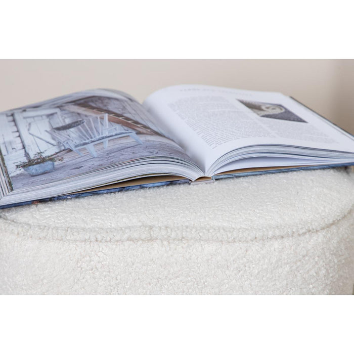 Svea - Arlo poef - teddy - off white