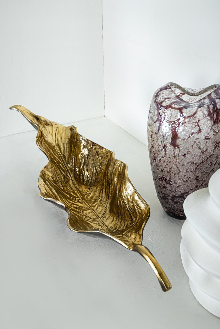 PTMD Merc White ceramic pot wavy ribbed high L