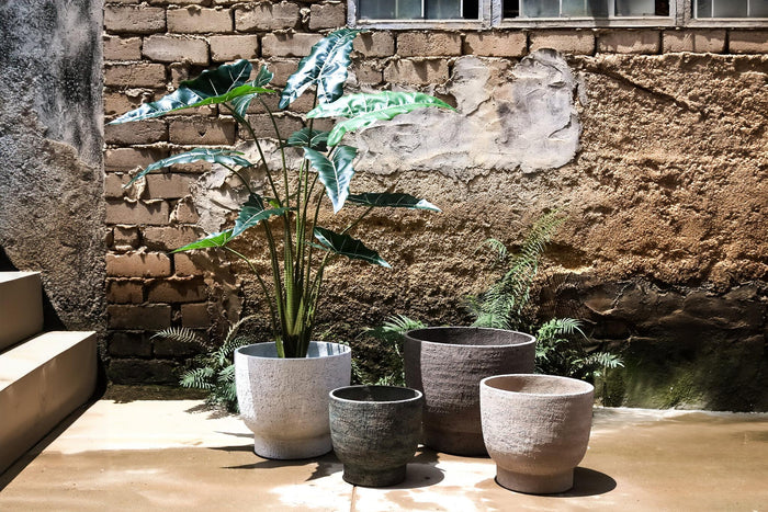 PTMD Pride Green GRC Pot Round On Foot Set Of 4