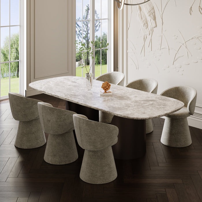 180° draaibare loungestoel in taupekleurig fluweel met textuur.