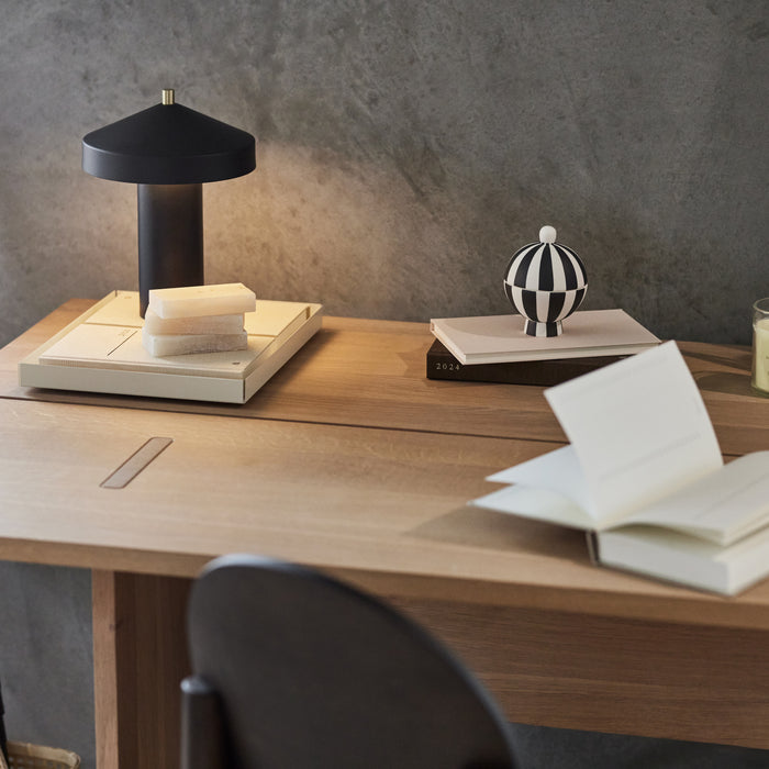 OYOY Living Hatto Tafellamp - Zwart