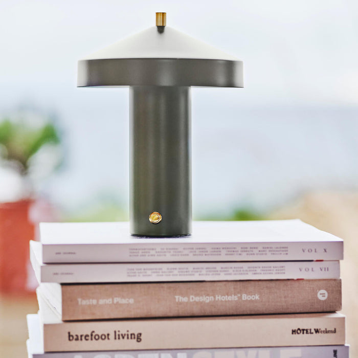 OYOY Living Hatto Tafellamp - Olijf