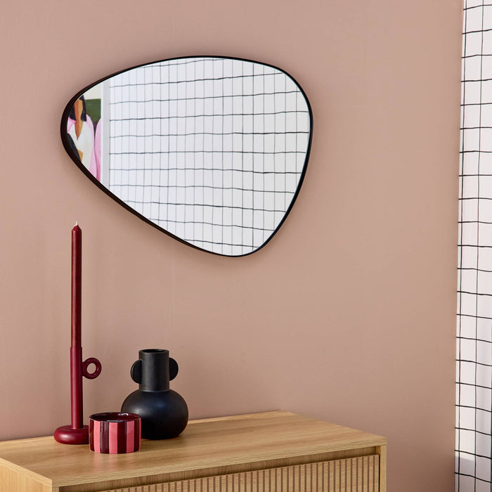 sweeek - Organische spiegel in metaal