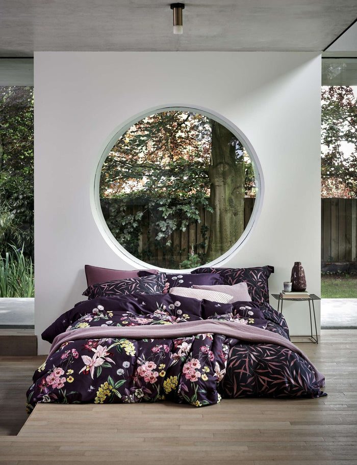 Noir Garden Dekbedovertrek | 140 x 200|220 cm | Paars | Satijnkatoen