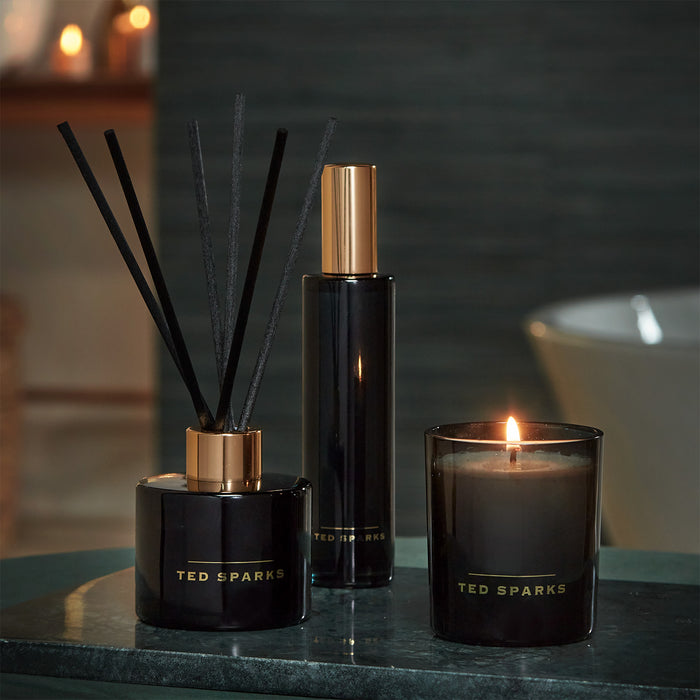 Ted Sparks Kaars, Geurstokjes & Roomspray Gift Set L - Bamboo & Peony