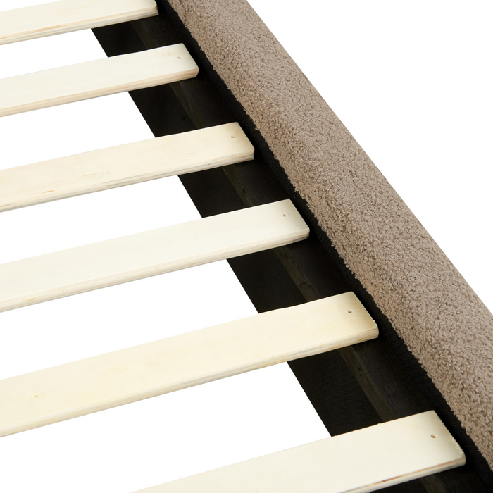 Beliani - VINAY - Tweepersoonsbed - Taupe - 180 x 200 cm - Bouclé