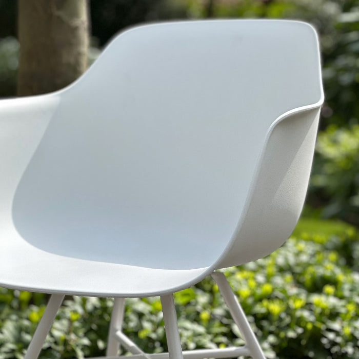 Nolon Noa-Puk Kunststof Tuinstoel Wit - Wit Onderstel