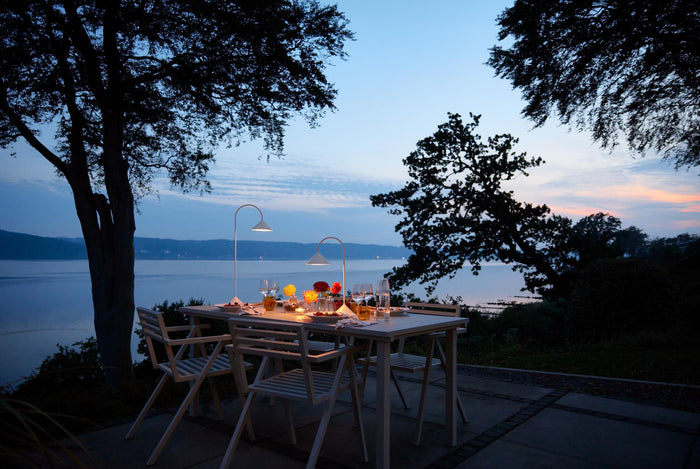 Frandsen Grasp tafellamp H47 LED oplaadbaar matt beetroot