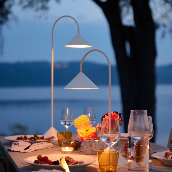 Frandsen Grasp tafellamp H47 LED oplaadbaar brass