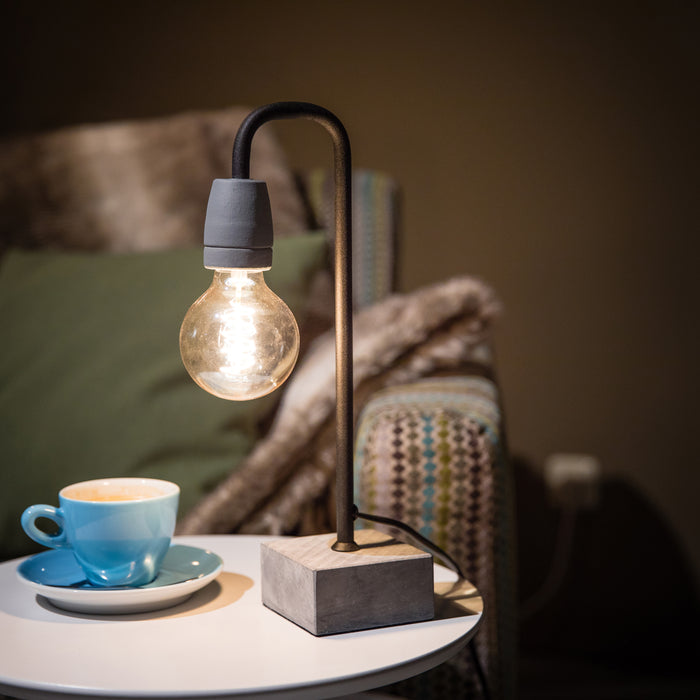 ETH Concrete Bow Tafellamp