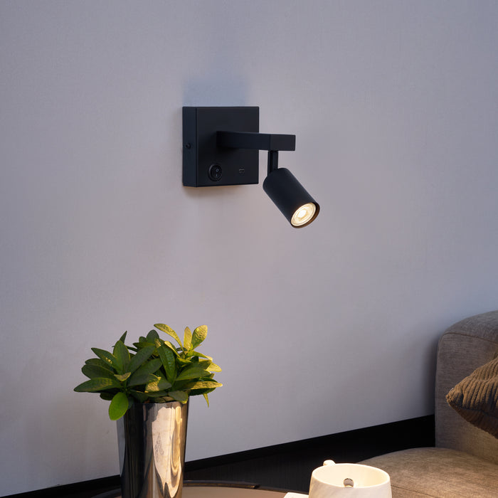 QAZQA Moderne wandlamp zwart met USB-C kantelbaar - Rex