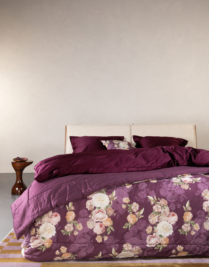 Essenza Orianna Sprei 180x265 cm - Mauve Wine