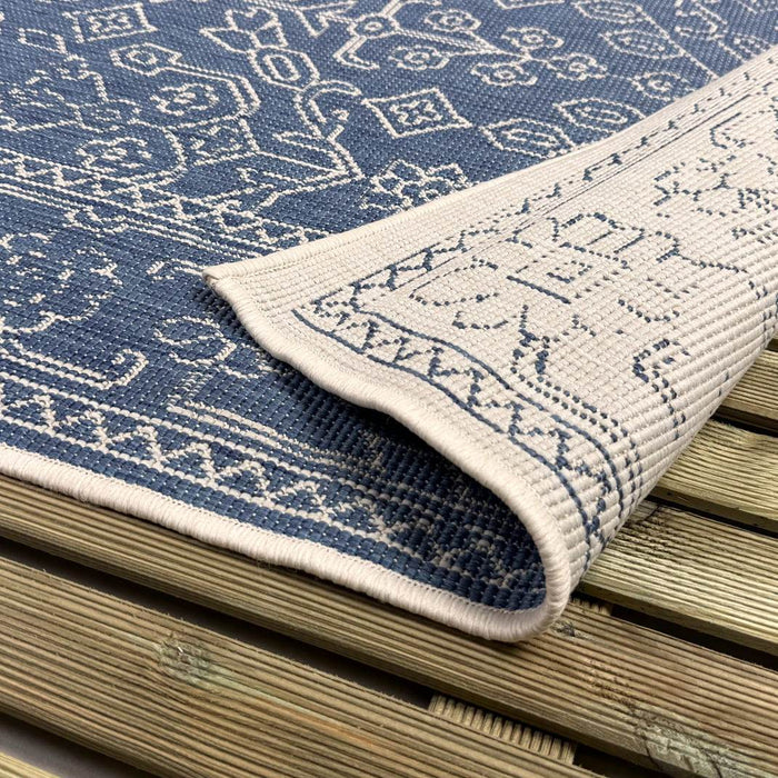 Buitenkleed Nova blauw - Interieur05 - 240 x 340 cm