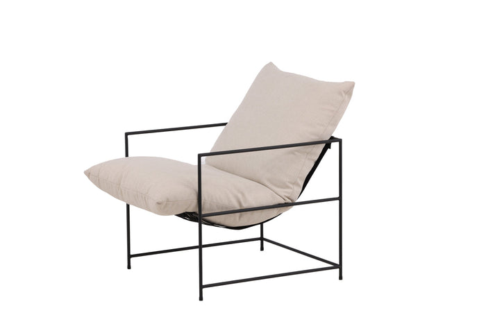 Rebellenclub Amore Fauteuil - Beige met Zwart Stalen Frame