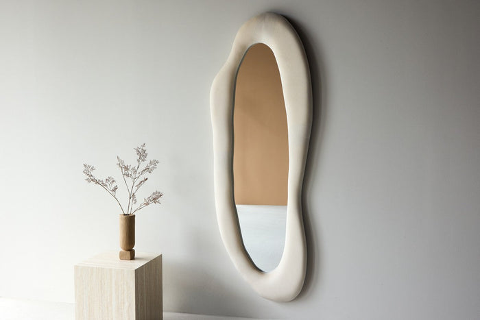 Rebellenclub Nomi Spiegel - 185 x 66 cm - Beige