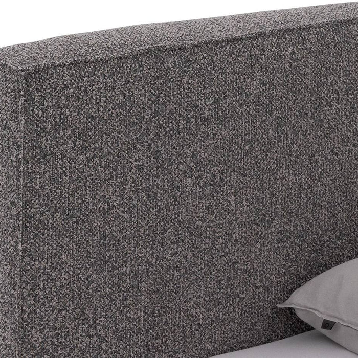 Goossens Bedframe Switch - 180 x 210 - Ahenk 5401 grijs - Bouclé