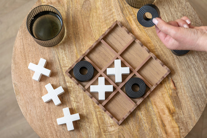 present time - Tic Tac Toe