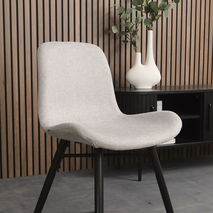 Nolon Nena-Fé Eetkamerstoel Lichtgrijs - Zwarte Houten Poten