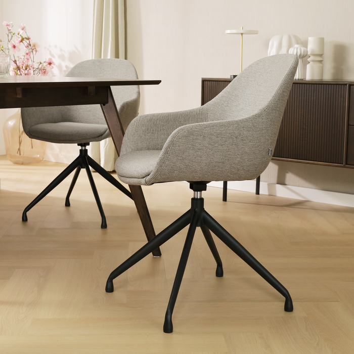 Nolon Nola-Mae Eetkamerstoel Warm Grijs - Draaibaar Zwart Onderstel