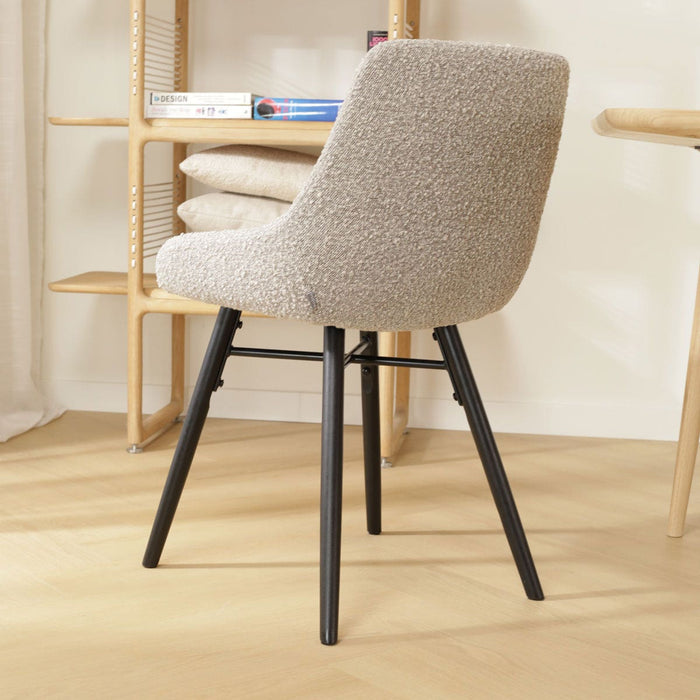 Nolon Nena-Isa Eetkamerstoel Bouclé Taupe - Zwarte Houten Poten