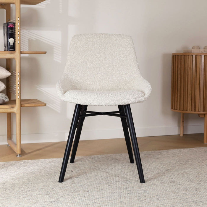 Nolon Nena-Isa Eetkamerstoel Bouclé Beige - Zwarte Houten Poten