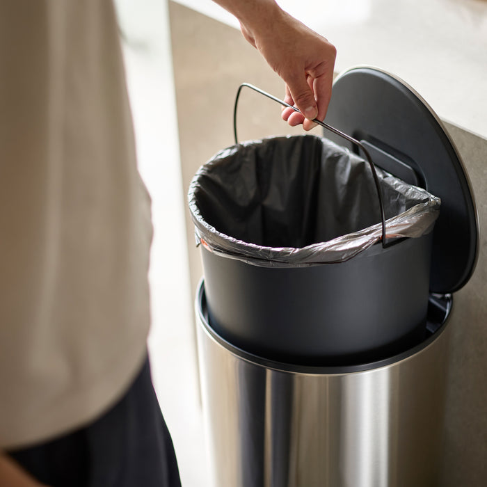 Joseph Joseph Arc Pedaalemmer 30 L - Stainless Steel