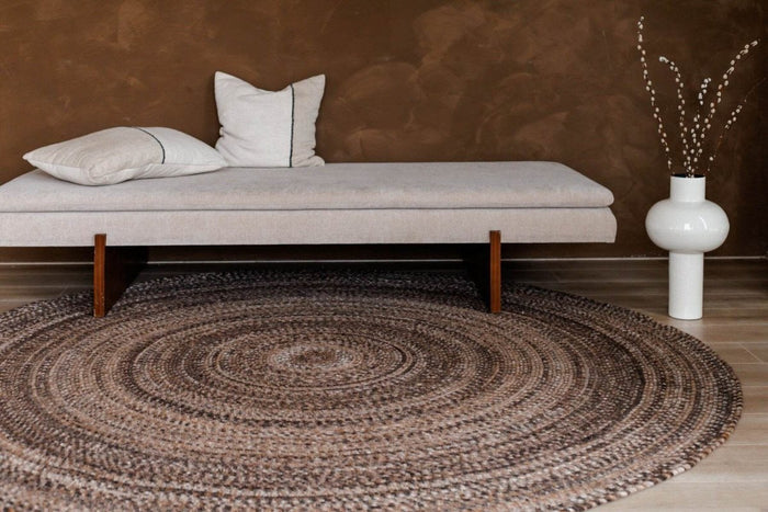 Interieur05 Rond wollen vloerkleed Gapo Donkerbruin gemeleerd