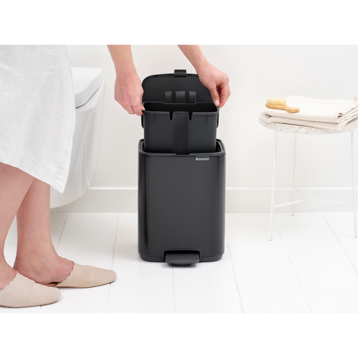 Brabantia Bo Pedaalemmer 7L, kunststof binnenemmer - Matt Black