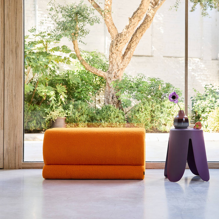 sweeek - Designbank boucléstof 1-2 zitplaatsen