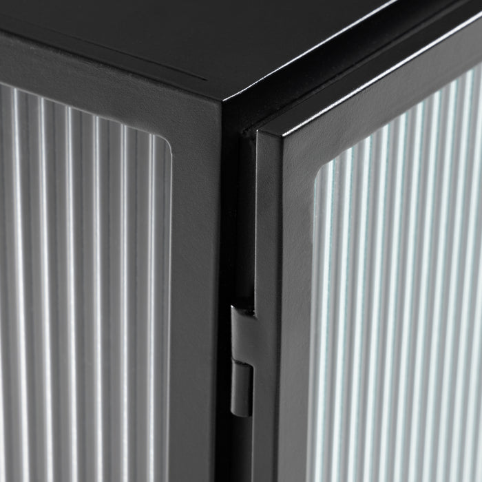 295043-x2.jpg (1123127)