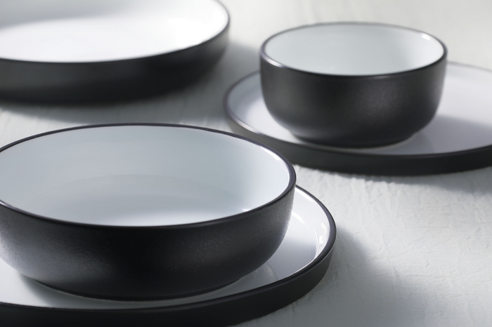 Maastricht Porselein - Cosmic - Bord - 2 stuks - ø 20 cm - Zwart|Wit