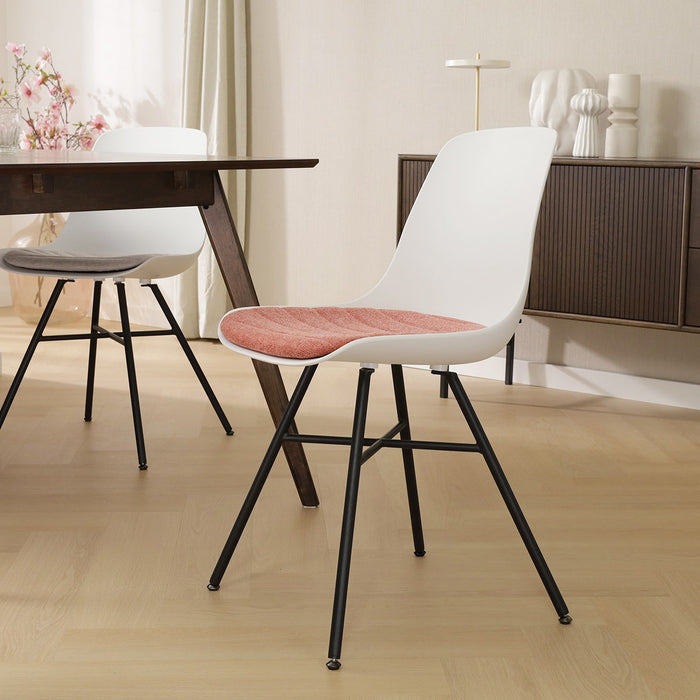 Nolon Noa-Liv Eetkamerstoel Wit - Terracotta Kussen - Zwart Onderstel