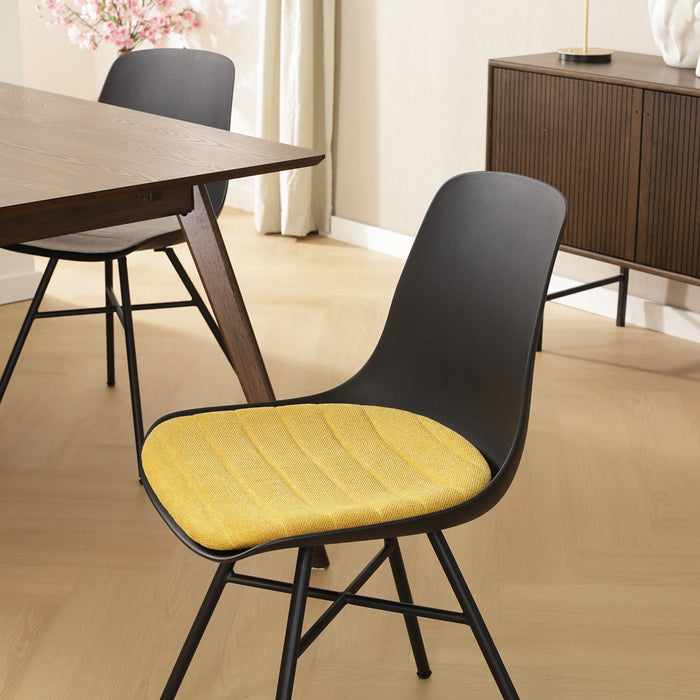 Nolon Noa-Liv Eetkamerstoel Zwart - Okergeel Kussen - Zwarte Poten