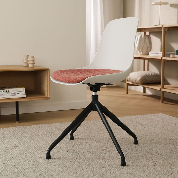 Nolon Nola-Liv Eetkamerstoel Wit - Terracotta - Draaibaar - Zwart