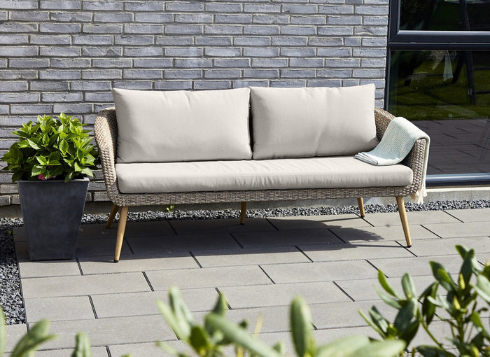 Lisomme Fien rotan tuinbank zand - Met zitkussens