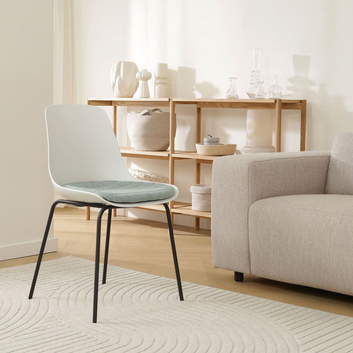 Nolon Nora-Liv Eetkamerstoel Wit - Zacht Groen Kussen - Zwarte Poten