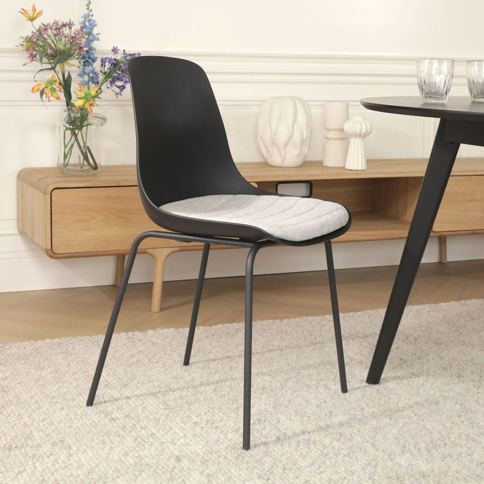 Nolon Nora-Liv Eetkamerstoel Zwart - Lichtgrijs Kussen - Zwarte Poten