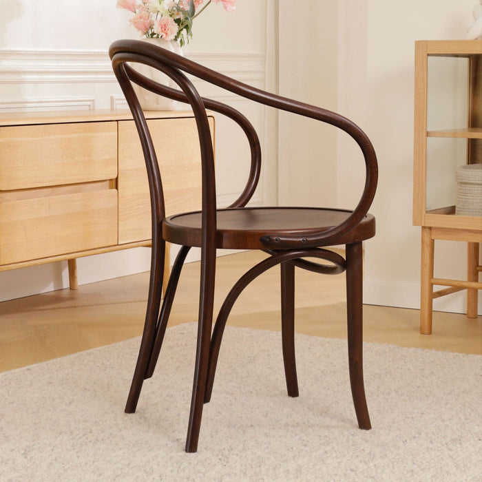 Fameg Venice No.9 Houten Eetkamerstoel Walnoot - Met Armleuning